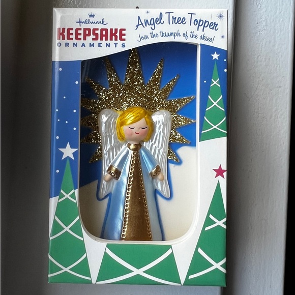 2018 Hallmark Keepsake Nifty Fifties Ornament of Angel Tree Topper - Picture 4 of 6